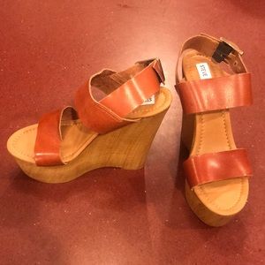 Steve Madden wedge sandals
